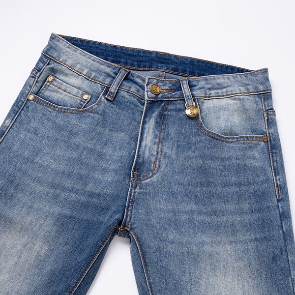 ブランドジーンズ全体デザイン